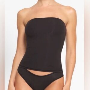 Skims fits everybody tube top